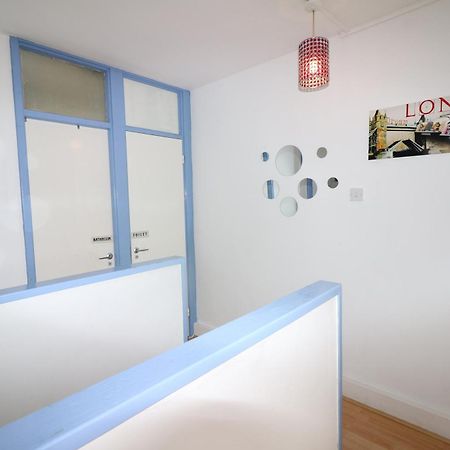 Appartement Kingward à Londres Extérieur photo